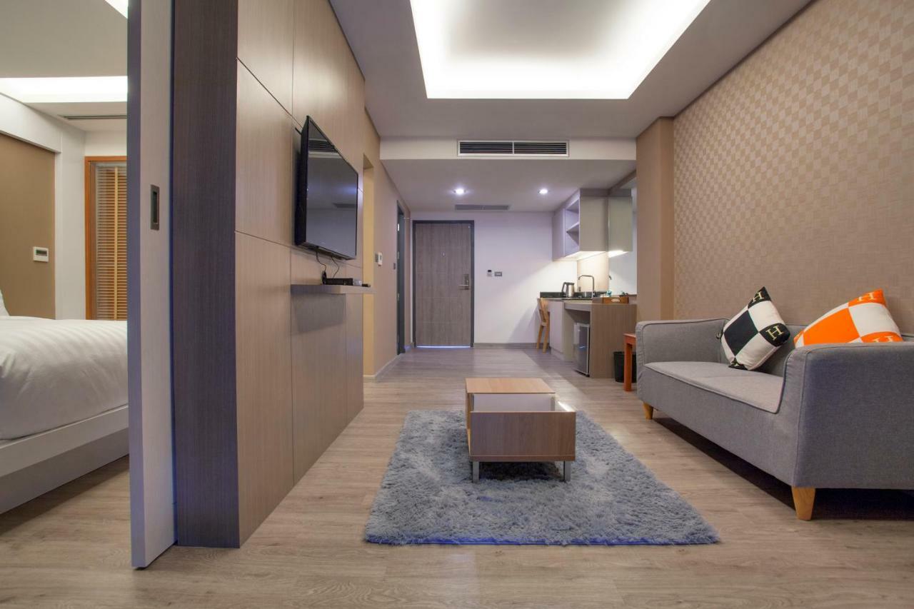 The Zense Boutique Hotel Пхитсанулок Экстерьер фото