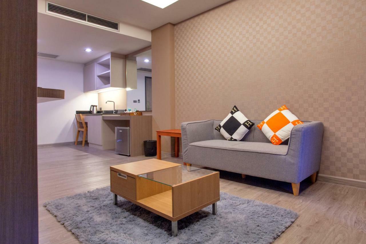 The Zense Boutique Hotel Пхитсанулок Экстерьер фото